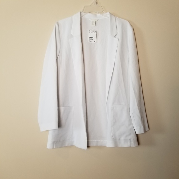H&M Jackets & Blazers - H&M Women's Size 12 White Jacket. NEW